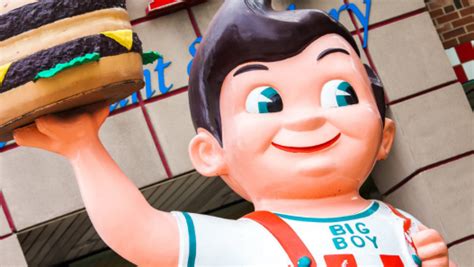 bobs big boy statue  based   real person