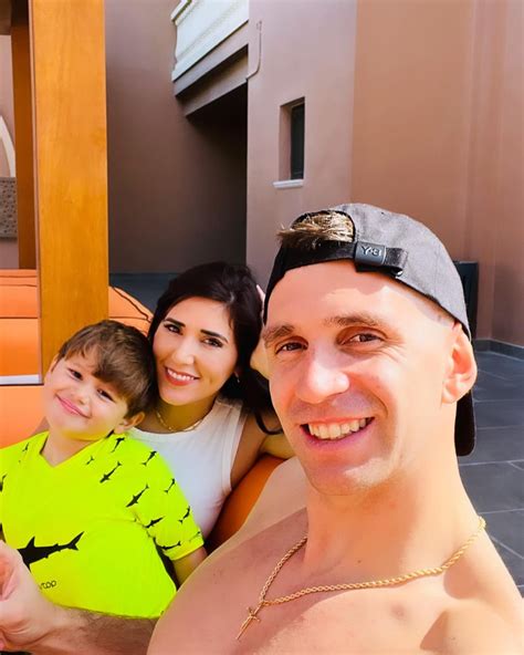 Mandinha, la esposa del Dibu Martínez reveló cómo nació su historia de