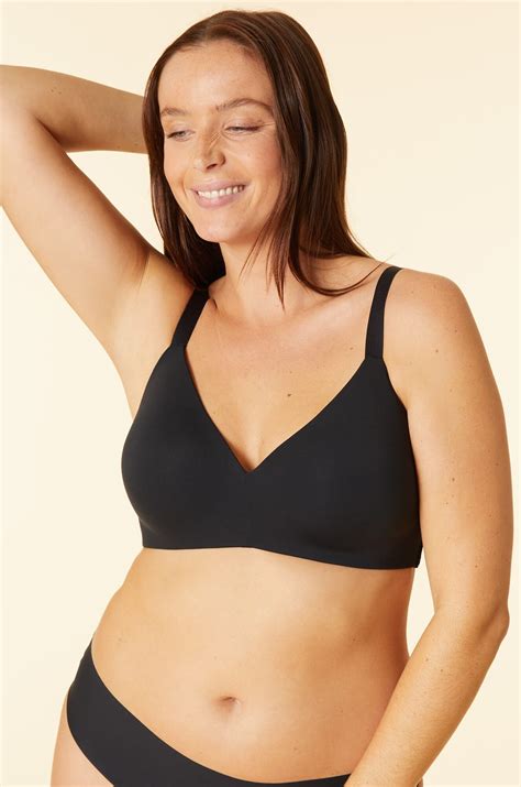 Бюстгальтер из микрофибры с мягкой чашкой без косточек PURE FIT® NOIR ...