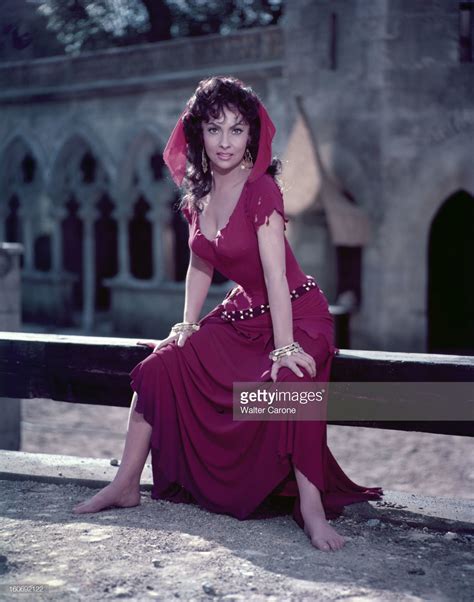 Gina Lollobrigida's feet