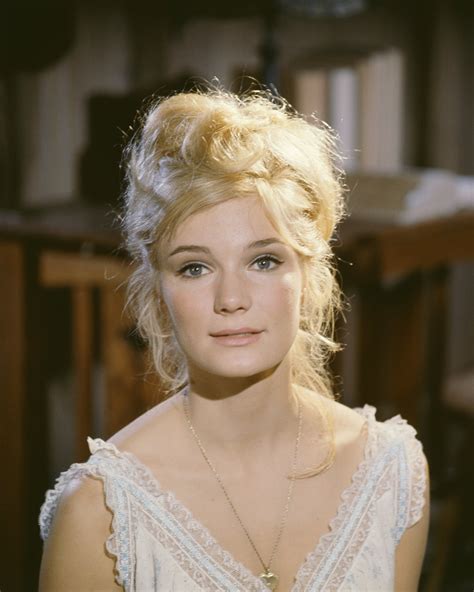 Yvette Mimieux : r/ClassicScreenBeauties