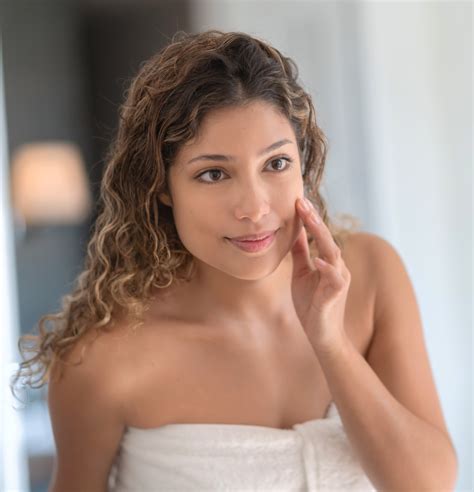 Freezing vs. Excision: Wart Removal Options at EF Medispa