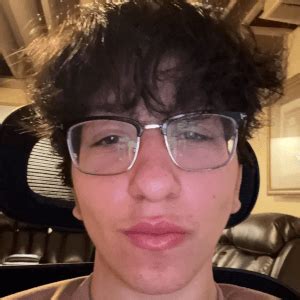 nadwe age bio family famous birthdays