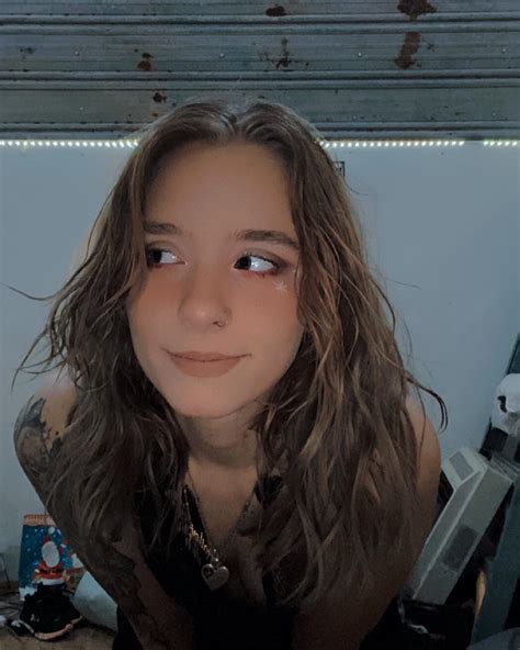 Hailey Jones (@hailey_brookeee) • Instagram photos and videos