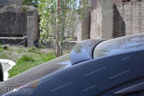 Спойлер на стекло Джили Эмгранд ЕС7 (спойлер на заднее стекло Geely ...