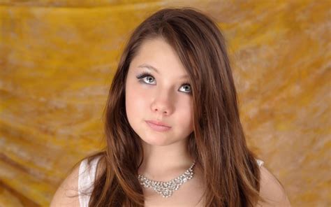 wallpapers smile dress teen kleofia