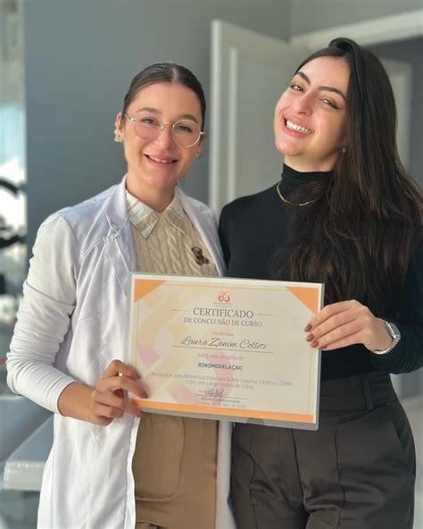 Ana Carolina Cardoso (@dra.anacarolinacardoso) • Instagram photos and