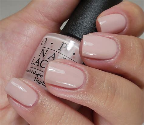 THE 18 BEST NUDE NAIL POLISHES FOR YOU – BeautyPg