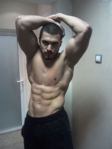 Снимка на Nikolai Cholakov Cholakov - TopModel.bg