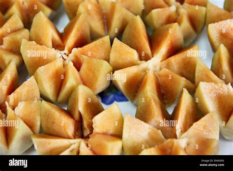 Sapodilla fruit hi-res stock photography and images - Alamy