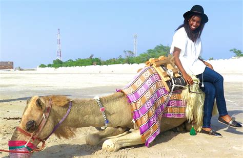 Meet Daisey Anglow of Rendernatural Wellness in Tempe - VoyagePhoenix