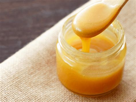 Manuka honey could help treat potentially fatal lung infection 