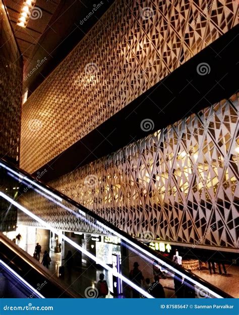 Doha airport stock image. Image of qatar, doha, airport - 87585647