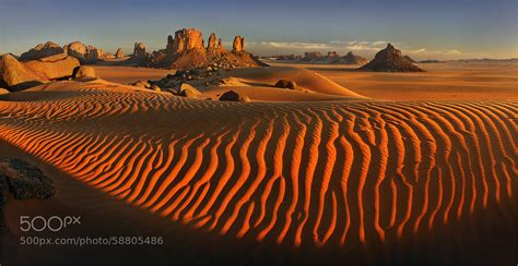 "Sahara" - sand dunes in Algeria [1600x827][OS] photo by Yury Pustovoy ...