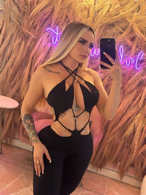 Isabel Vera (@isabelvera_fit) • Instagram photos and videos