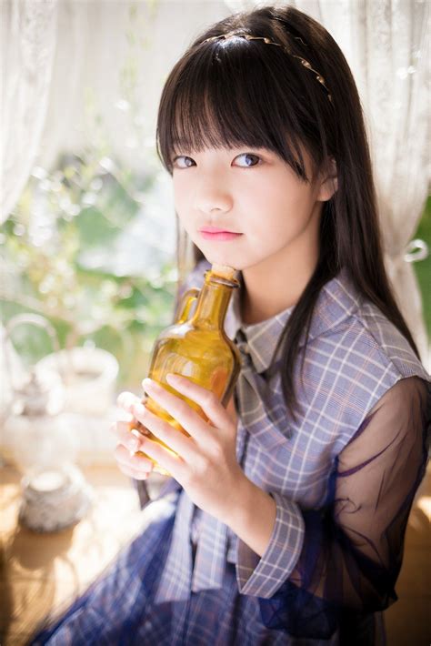 Pin pada ulzzang teenager