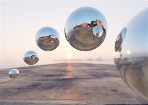 reflection pictures freepik