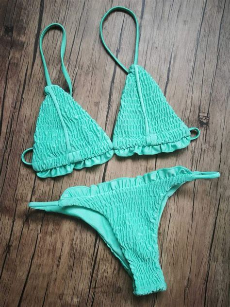 Pin on chicas divinas en traje de baños