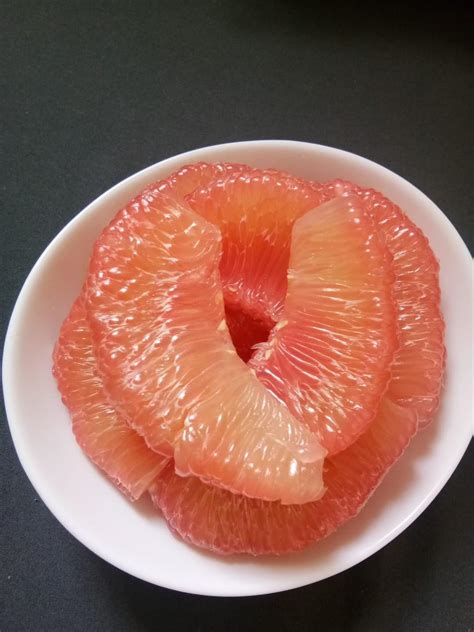 fresh  juicy pomelos  davao cainta