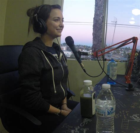 Is Milana Vayntrub wearing a Pitt shirt under her hoodie? (X-Post from ...