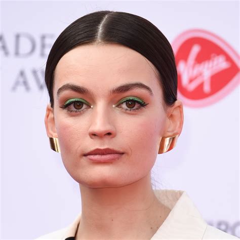 Emma Mackey - Agent, Manager, Publicist Contact Info