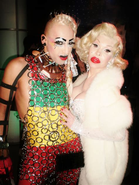 Pictures of Amanda Lepore
