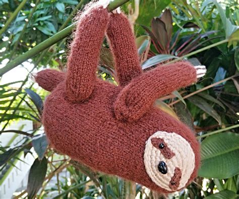 Mango the Knitted Magnetic Sloth : 11 Steps (with Pictures) - Instructables