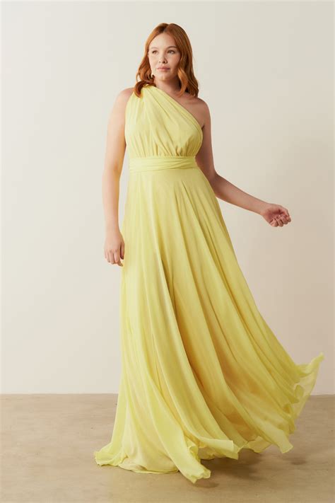 Vestido De Festa Chiffon - Vestido de festa longo de chiffon com fenda lateral - Mil Formas Fucsia