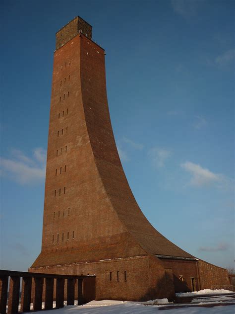Marine-Ehrenmal Laboe - Wikipedia, la enciclopedia libre
