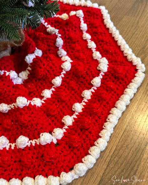 crochet tree skirt 4