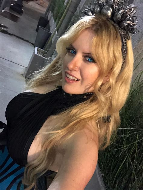 Jacquelyn Velvets by LexLuxDa47thD on DeviantArt