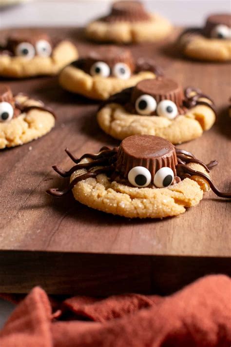 Spider Peanut Butter Blossoms - The Little Holly That Could