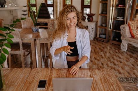 Photo of Woman Showing Frustrations on Her Face · Free Stock Photo