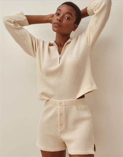 Pin by VedernikovaDina on Женская одежда | Solid clothes, Tracksuit ...