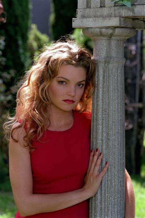 Glory - Clare Kramer | Buffy the vampire slayer, Buffy, Buffy the vampire