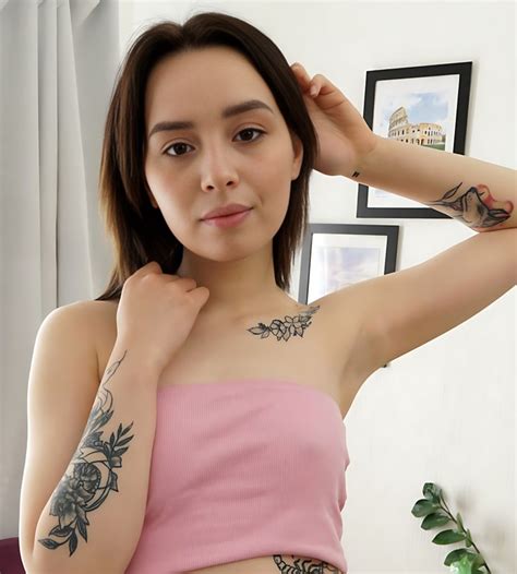 karolina geiman age biography wikipedia boyfriend  height
