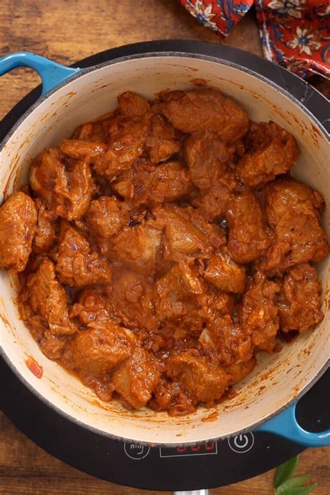 Lamb Vindaloo (Stove Top & Instant Pot) - Sinfully Spicy