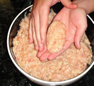 Katleti- (Russian meat patties)-Котлеты пожарские – Grabandgorecipes