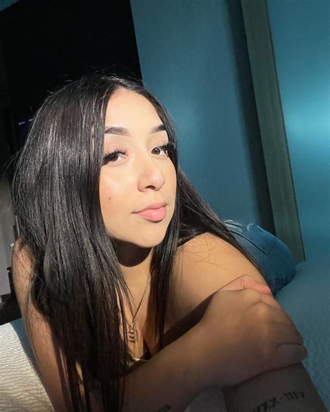 Eileen ♡ (@eileeenviz) • Instagram photos and videos