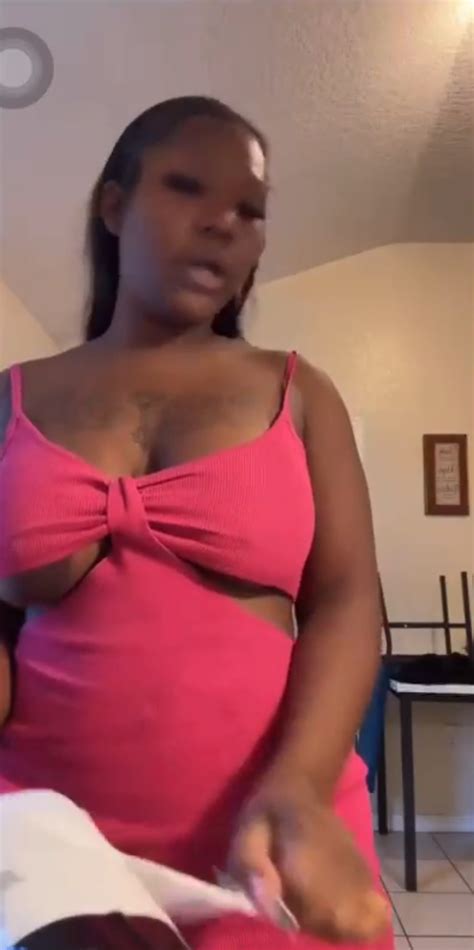 Nip slips - ShesFreaky