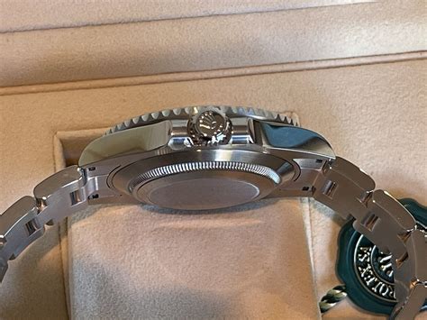 Ceramic bezel | Rolex Submariner 116610 40mm with Additional Custom Red