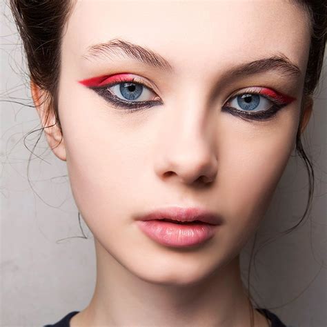 Будь ярче: модный макияж для самых смелых | theGirl