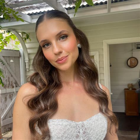 Elicia Rose hair and makeup artist