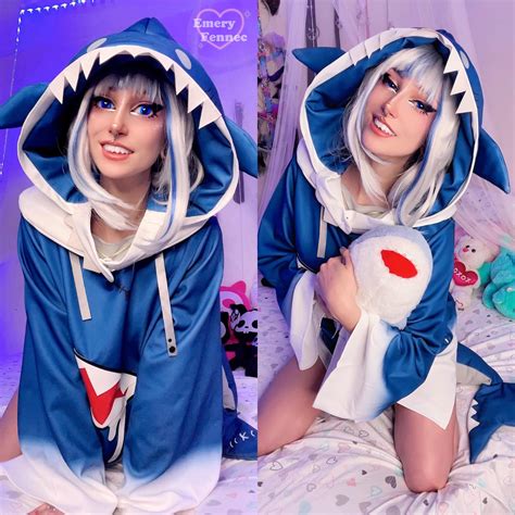 Gawr Gura by Emery Fennec : r/cosplaygirls