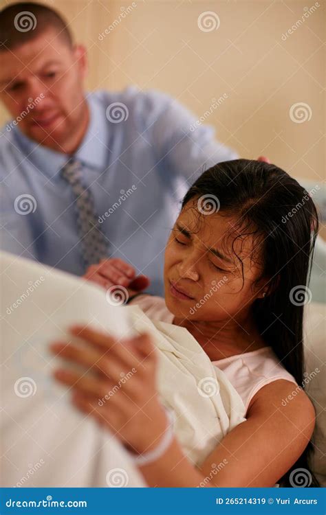 childbirth   act  nature  young woman giving birth