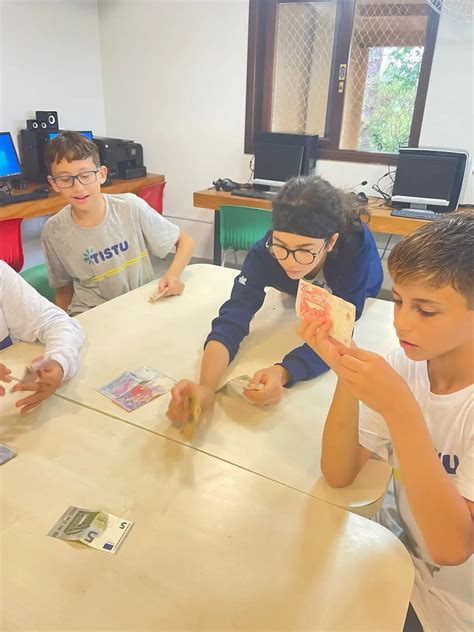 Educação financeira na prática | Tistu Escola