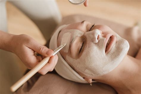 Beauty Therapy Clinic, Facials and Skin Treatments - Deluxe Beauty | Hawkes Bay