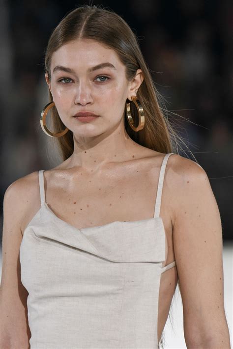 Gigi Hadid's new mum makeup routine includes an £8 foundation | Gigi