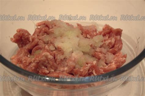 Мясные ватрушки с грибами и сыром: 14 фото в рецепте