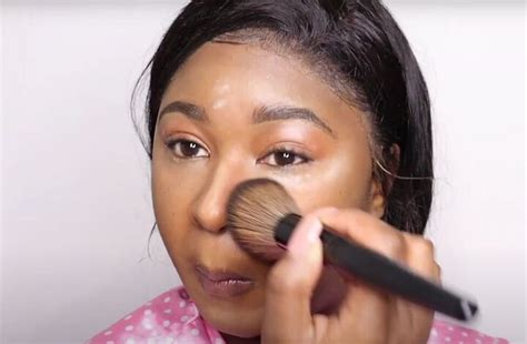 How to Do a Clean Girl Makeup Look - Easy, Natural-Looking Makeup | Upstyle